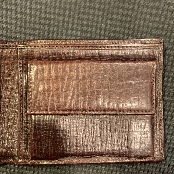 Fendi bi fold wallet - Picture 10 of 16